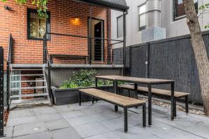 By the Bay Elegance - Brighton Living