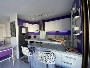 T3 Climatisé, Calme, Proche Plages et Commerces, Terrasse et Parking - FR-1-100-322