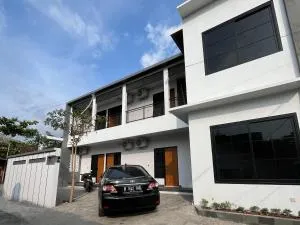 Kaira Room Guest House Syariah Mitra RedDoorz - Krapyak