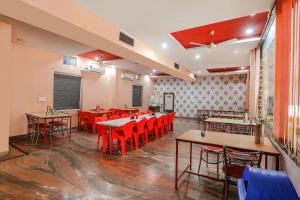 TRPOTELS Prince Mama