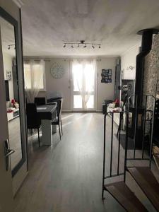 Maisons de vacances Chez Manu Meuble de tourisme 2 etoiles pour 6 personnes - 3 chambres : photos des chambres
