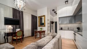 Apartamenty Sun & Snow Stare Miasto - Przy Barbakanie