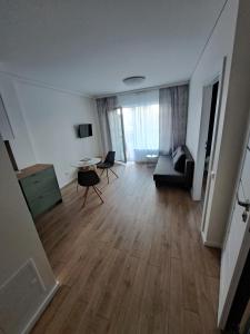 2 kambarių butas ramioje vietoje