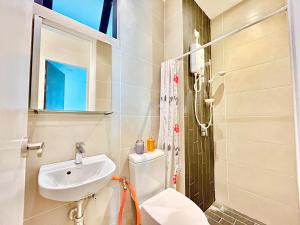 Comfort Place 1-8 Pax 3Q beds Ara Damansara Center