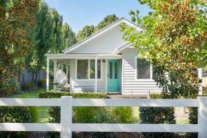 Spring Home, Our Place at Bright