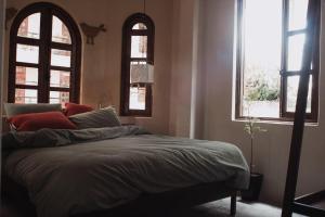 Phòng Giường Đôi Có Phòng Tắm Riêng (Double Room with Private Bathroom)