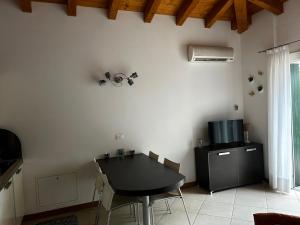Villaggio SantAndrea - apartment with gardenview