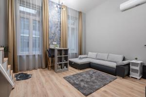 Petite Elegance Apartment