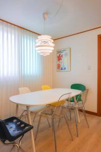 [New]Spellbinding House Hongik St. Exit2 10min