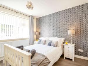 3 bed in Conwy 87866