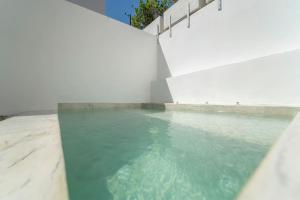 Nostos Apartments Fira