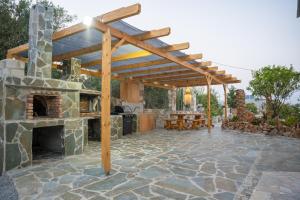 Villa Nontas Ntina with Private Pool & Playground