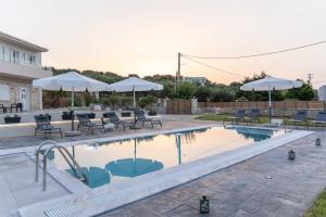 Villa Nontas Ntina with Private Pool & Playground - 4hvězdičkové hotely ve městě Réthymno