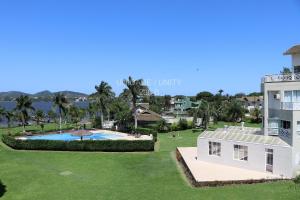 Completo apartamento em Resort na beira da lagoa