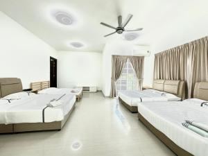Tanjung Bungah 6BR 20Pax Bungalow w Snooker BBQ