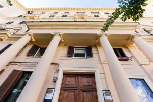 V10 GUESTHOUSE - Vanvitelli 10