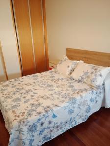 La casita de Miguel, con garaje y piscina