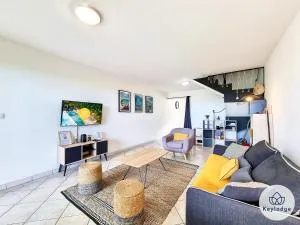 Kaz Luma - Joliment décorée - Le Tampon - Ravine des Cabris