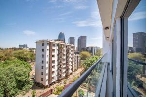 Modern 2 Bedroom Apt at Escada (207)