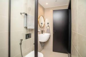 Modern 2 Bedroom Apt at Escada (207)