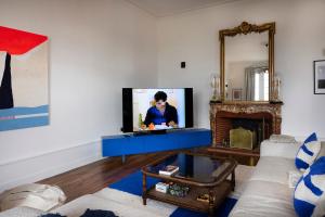 Villas Private Oasis: Luxe 20-guest Estate, Jacuzzi, 8 Ha : photos des chambres