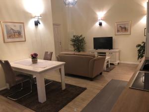 Ferienapartments Reitanlage Schenksolz