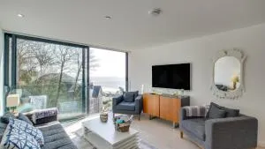 Beach Rocks - 纽顿