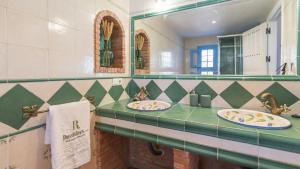 Cortijo RaĆces Jurado Torrox by Ruralidays