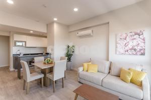 Brand new apartment near Sh del Sol