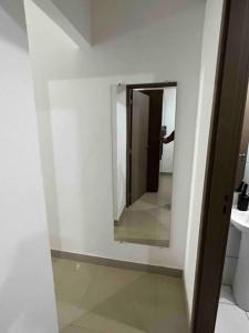 Casa de 2 quartos toda mobiliada