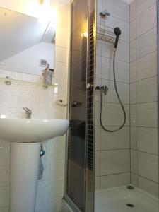 Quadruple Room room in Pensjonat Wiking