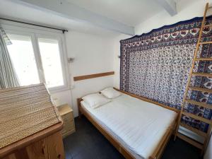 T2 Cabine, Terrasse, Parking Privé, Animaux Acceptés - FR-1-702-38