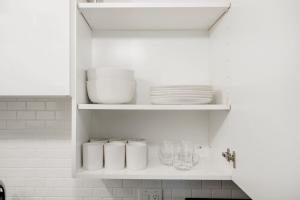 Back Bay 1br w gym rooftop nr shopping BOS-926