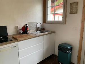 Studio Laina avec piscine, spa optionnel
