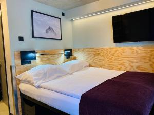 Peaky Riders Self Check-in Hotel