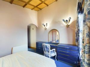 Spacieux appartement 4 pièces au centre avec balcon, parking et Wi-Fi - FR-1-398-641