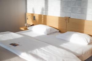 Deluxe Double or Twin Room room in Marina Club Hotel Old Town
