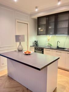 Apartamenty Kielce- Apartament Zacisze -Komfort przy Baseny Tropikalne, faktura, parking, centrum