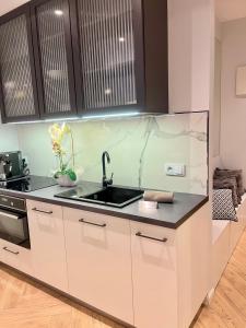 Apartamenty Kielce- Apartament Zacisze -Komfort przy Baseny Tropikalne, faktura, parking, centrum