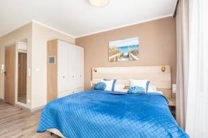 Blue Seashell Studio Bel Mare near the Beach by Renters