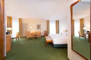 Superior Double Room room in Dorint Charlottenhof Halle (Saale)