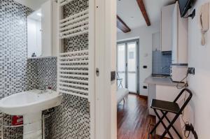 GuestHost - Sant Ambrogio Lovely Flat