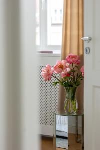 Apartment Nowy Świat 61 with parking