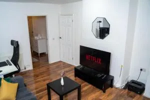 Stylish, Modern Apartment in Leeds - Bramley