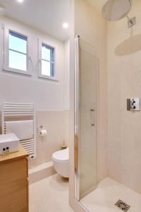 Appartements Elegant Apartment : photos des chambres