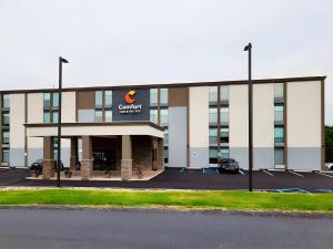 Comfort Inn & Suites Wyomissing-Reading