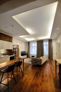 Town Hall Square Apartment