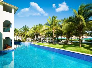 El Dorado Royale, Catamarán, Cenote,& More Inclusive Adults Only