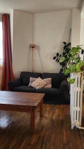 Appartements Grand appartement ouvert type loft avec vue degagee proche La Defense & U Arena : photos des chambres
