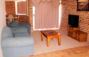 Lake Haven Motor Inn